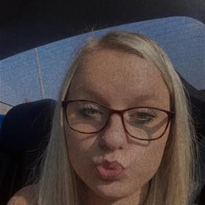 Meet your Posher, Paige